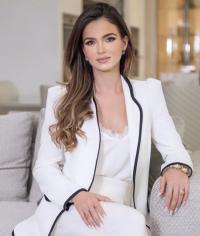 Angélica Pooz