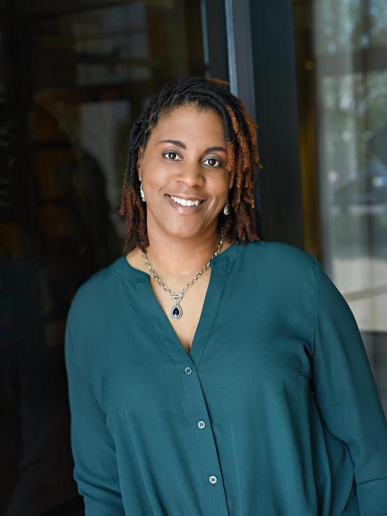 Nakia Dixon