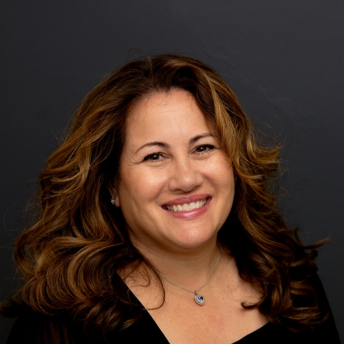 Melanie Henderson-Thompson