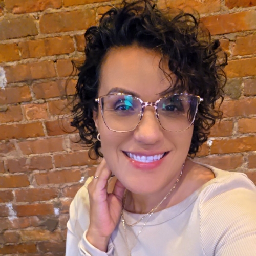 Dee Rodriguez