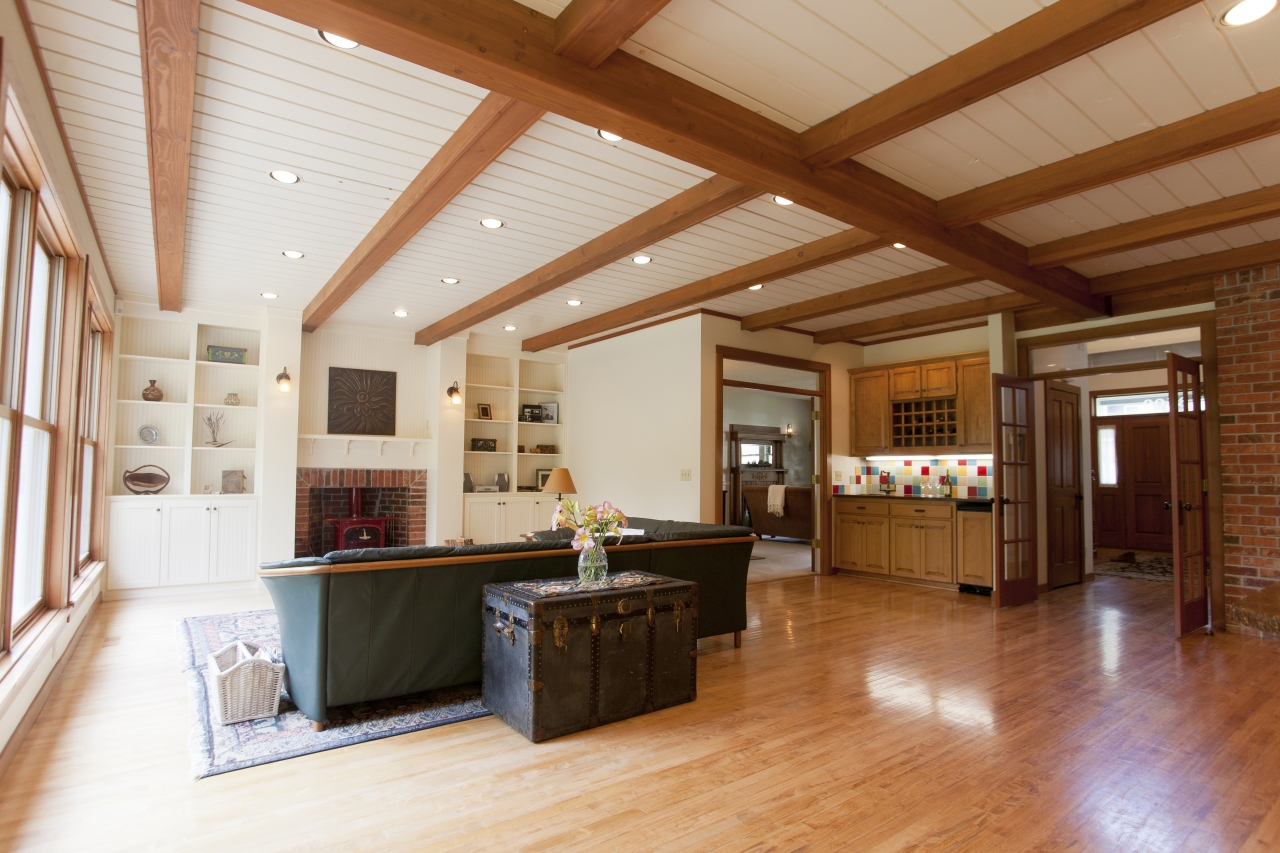 Family Room<br/>