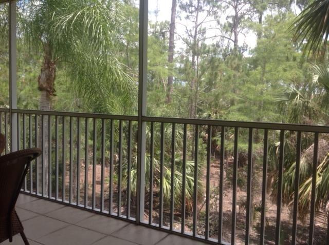 Private Corner Unit Lanai