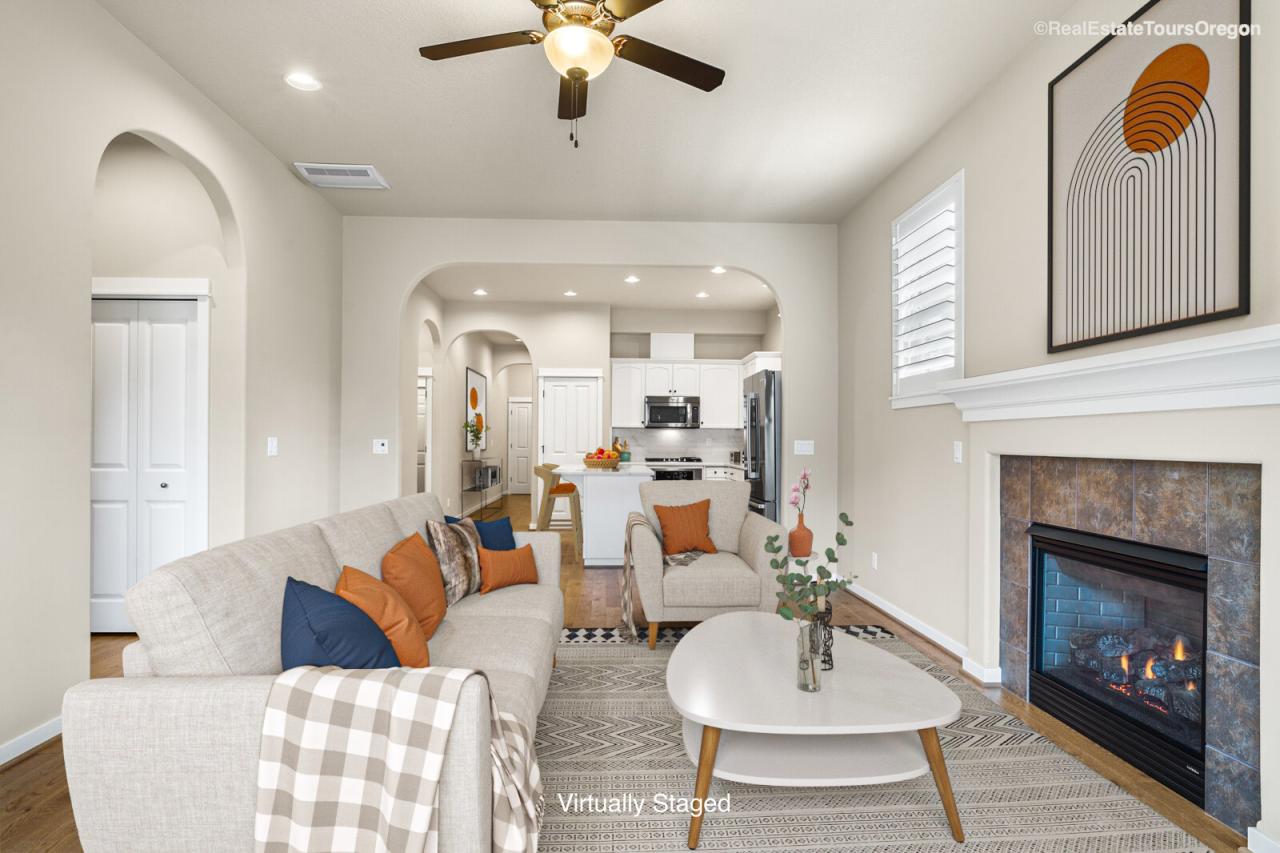 Great Room<br/>Virtually Staged