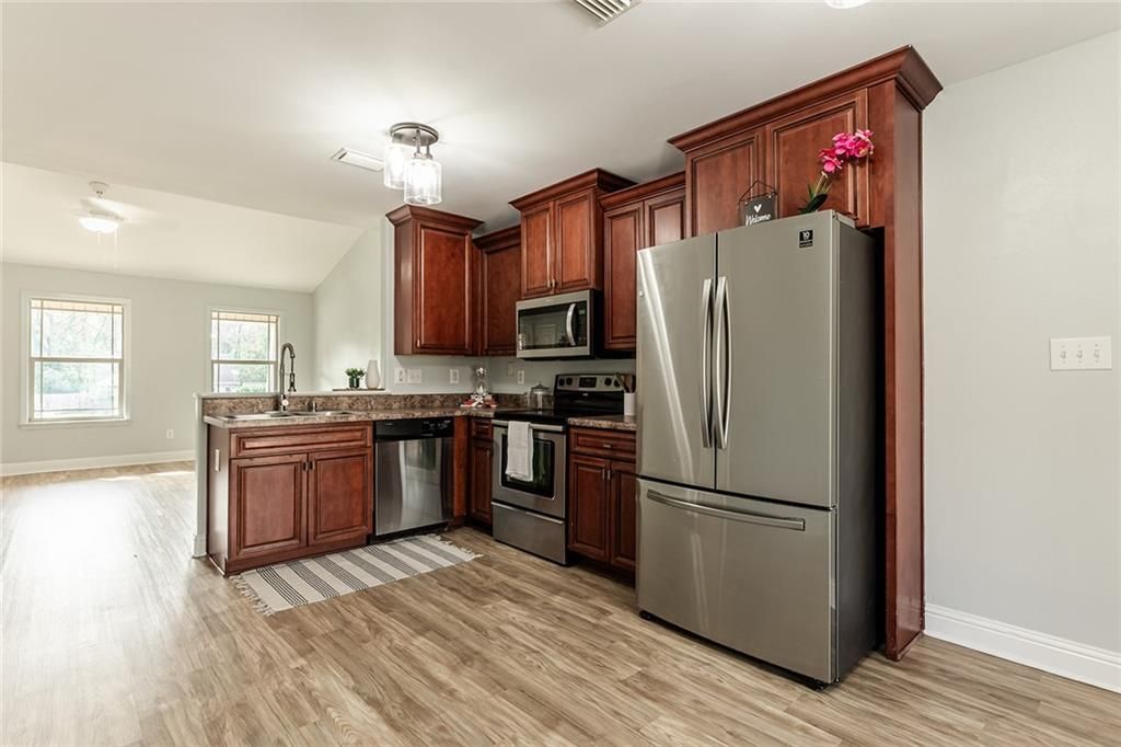 Listing image