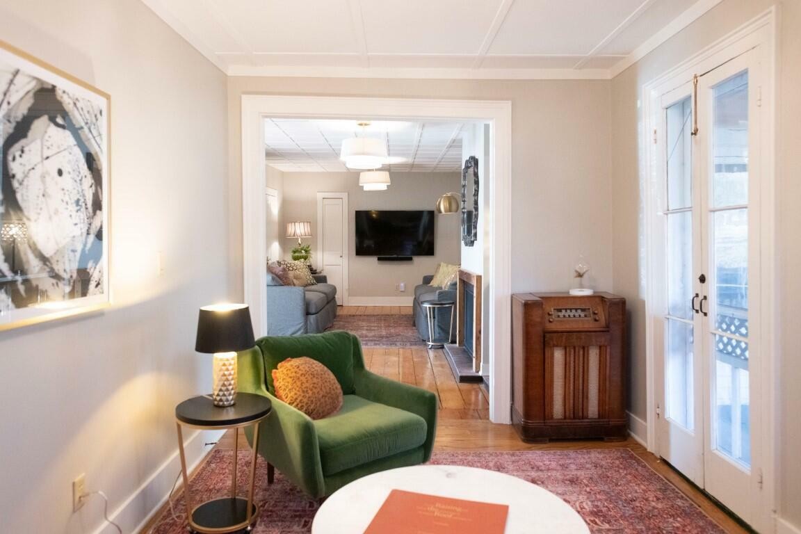 Listing image