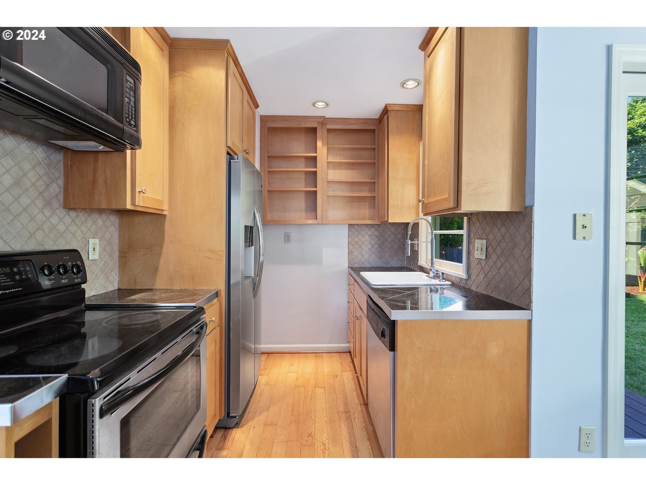 Listing image