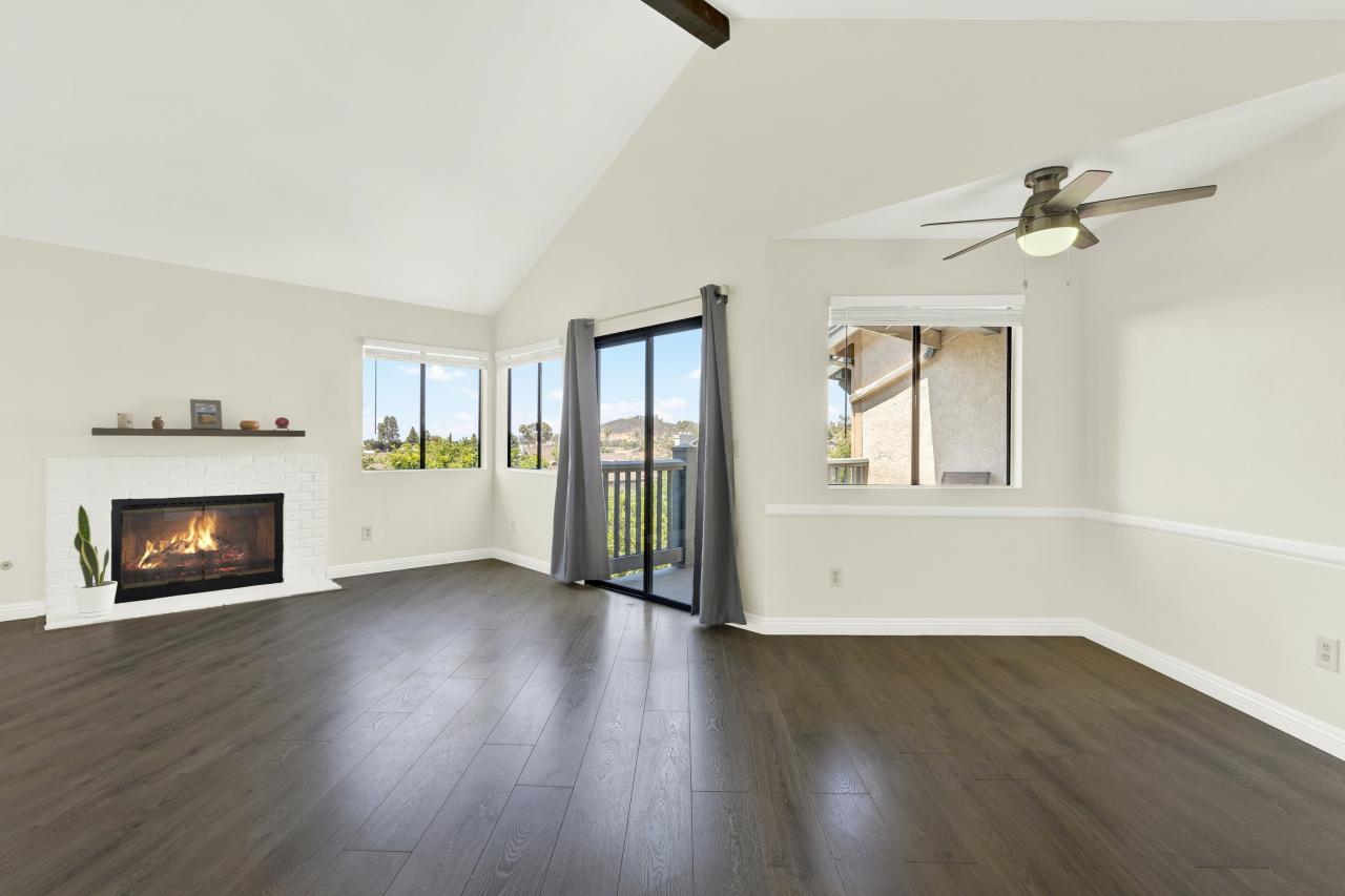 Bright Living room