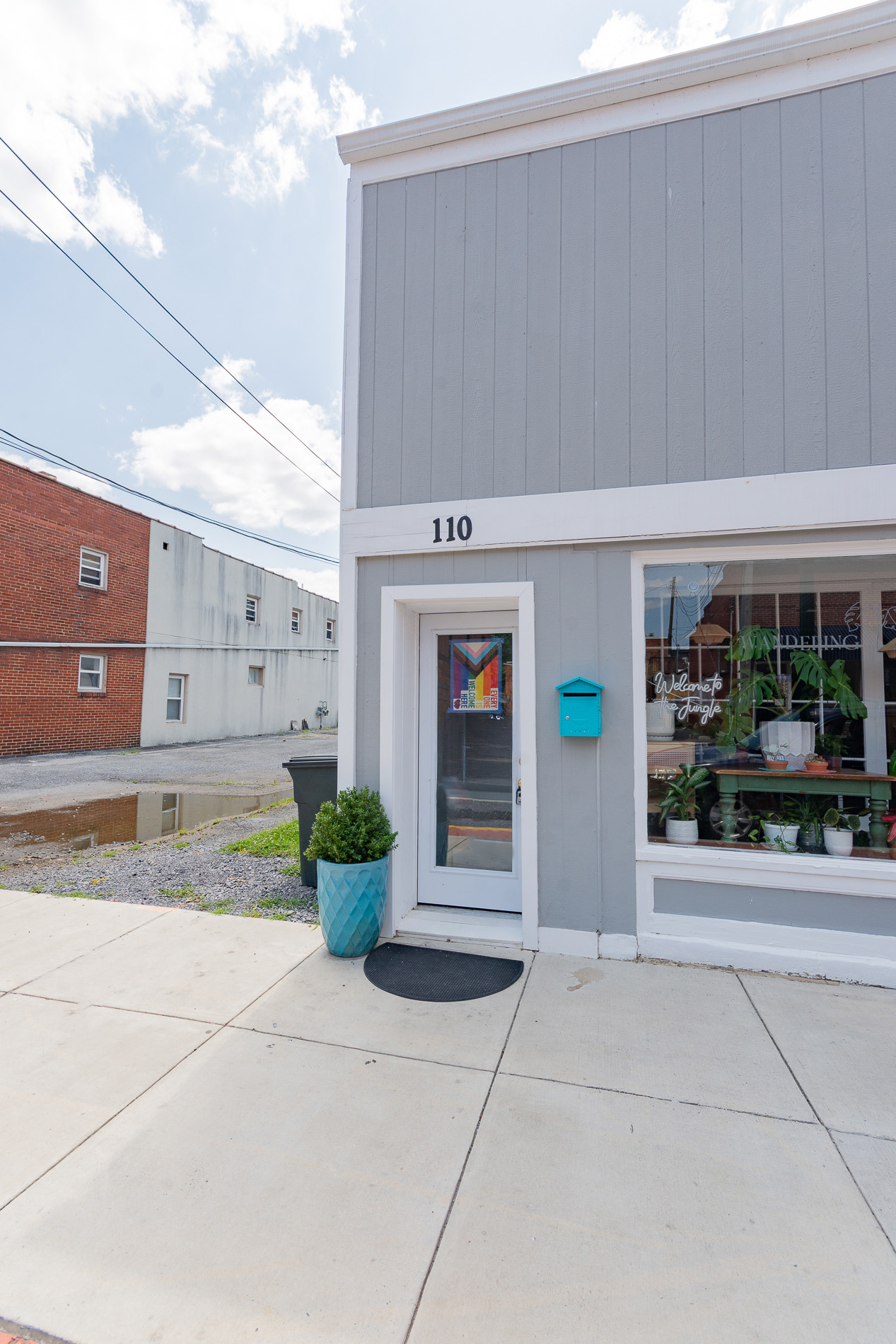 Listing image