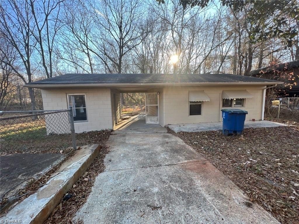 Listing image