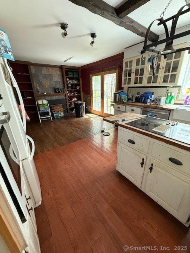 Listing image
