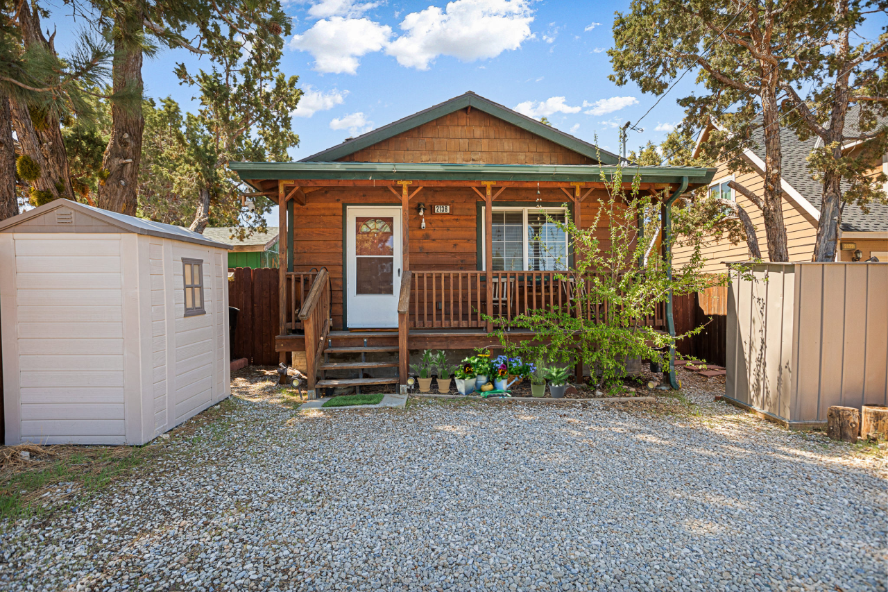 listing image