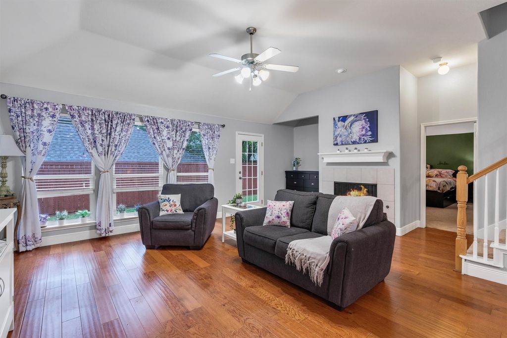 Listing image