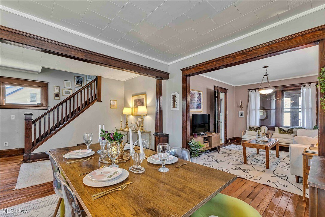 Listing image