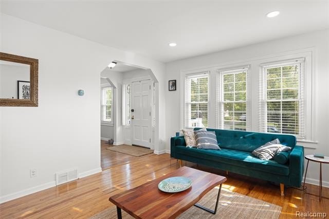 Listing image