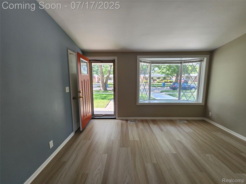 Listing image