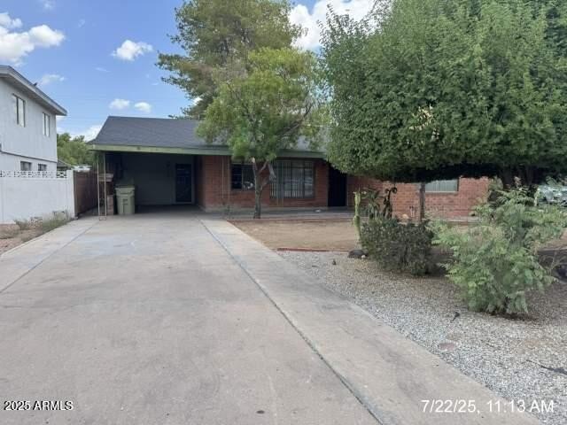 listing image