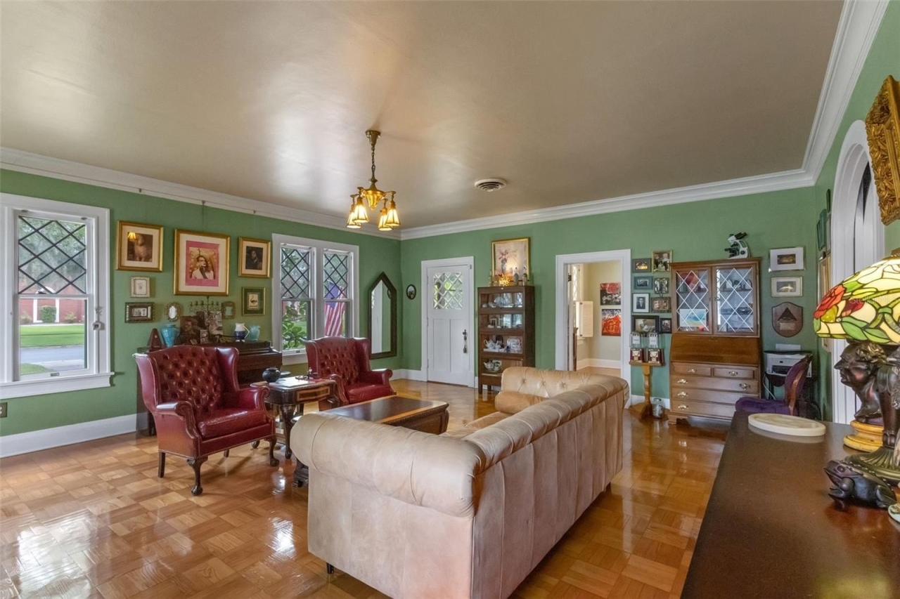 Listing image