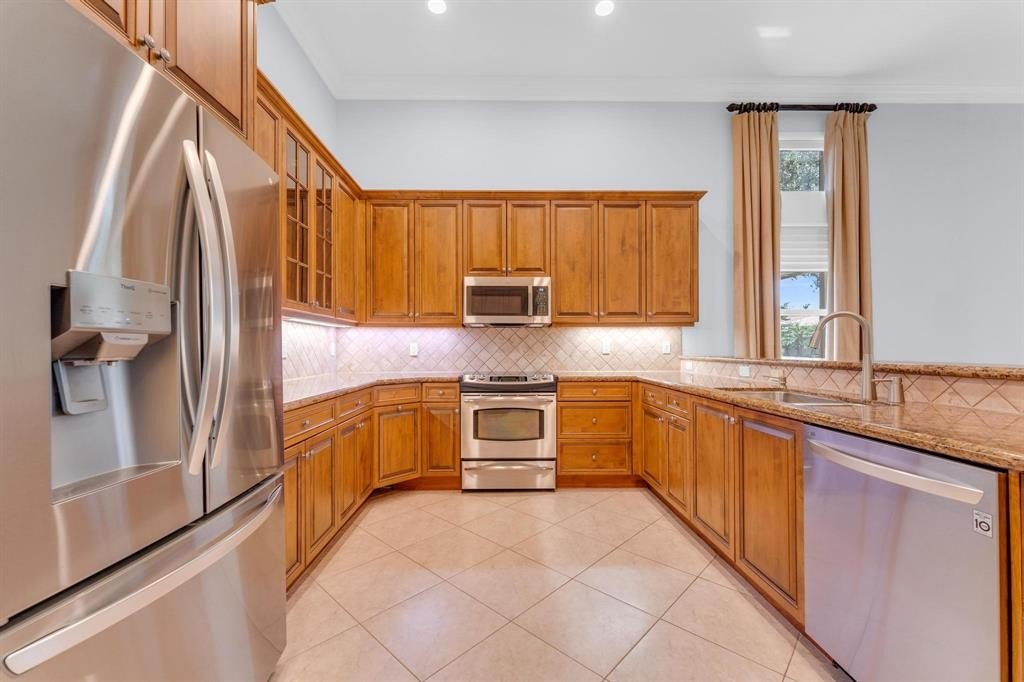 Listing image