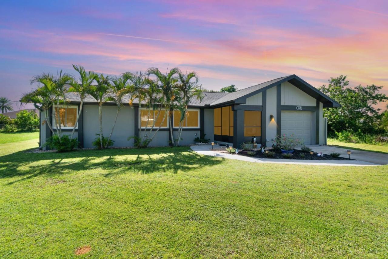 Beautiful Port Charlotte Home!
