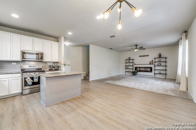 Eat in Kitchen