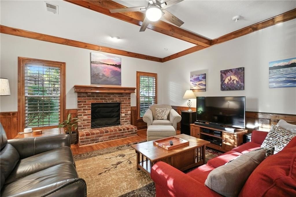 Listing image