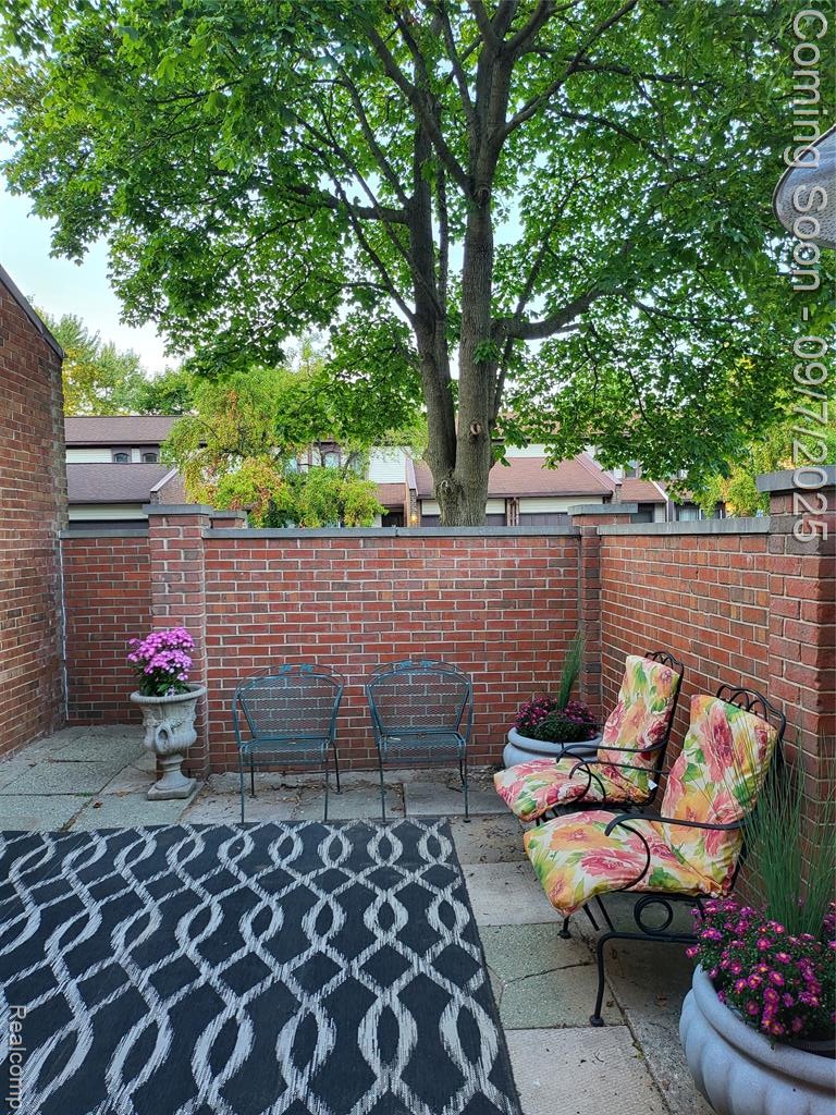 Listing image