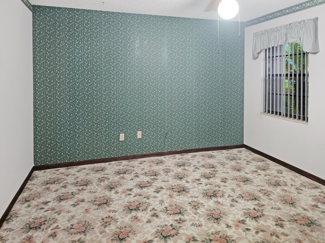 415 S. Carpenter Rd. Titusville, FL 32796