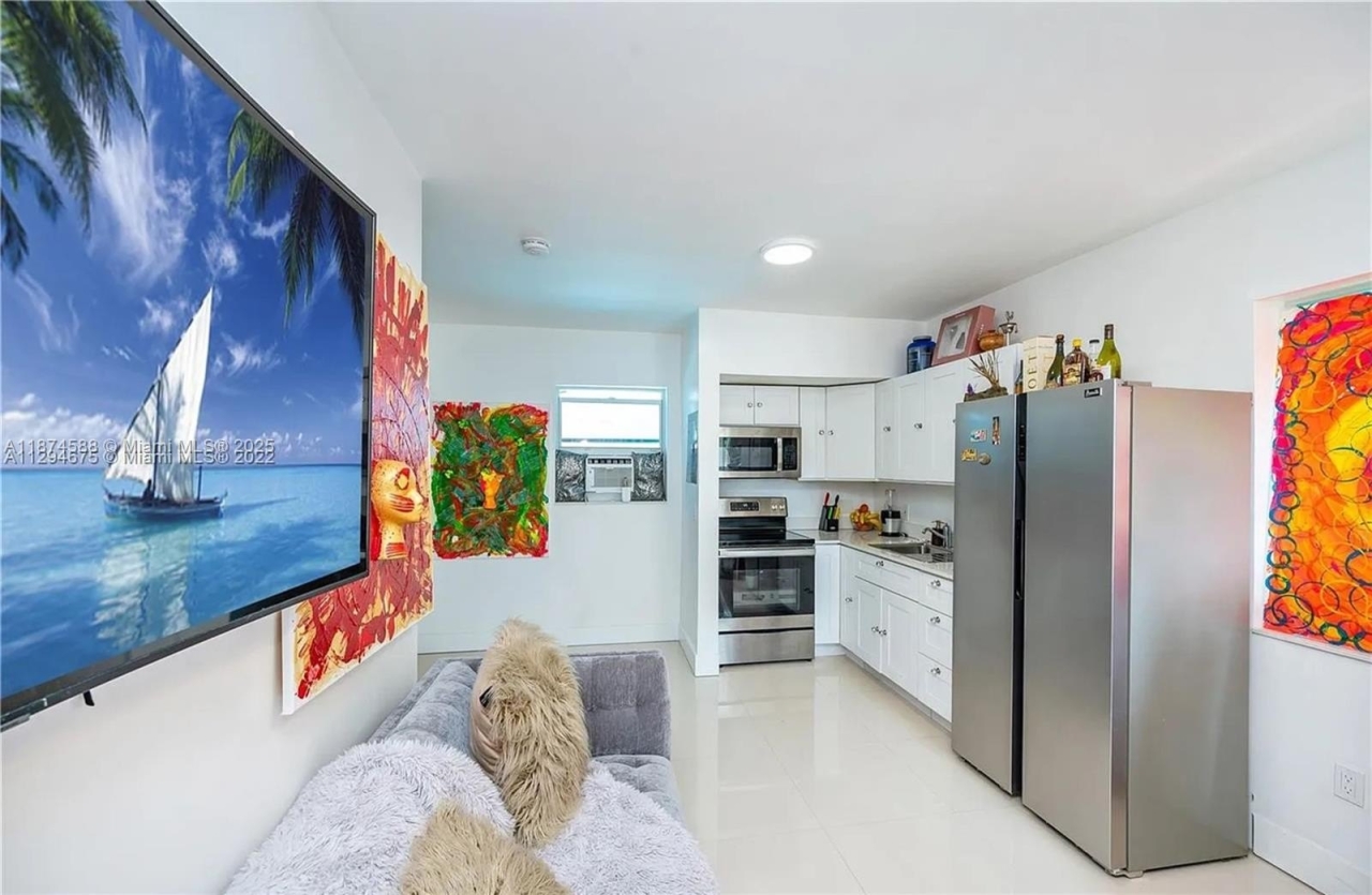 Listing image