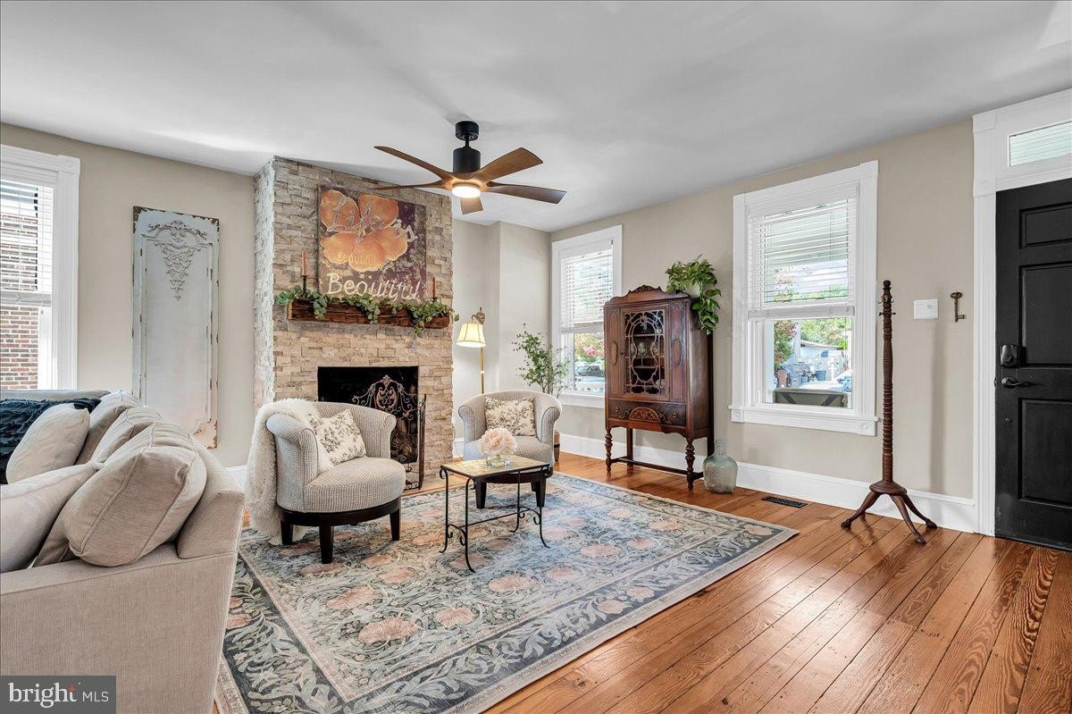 Listing image