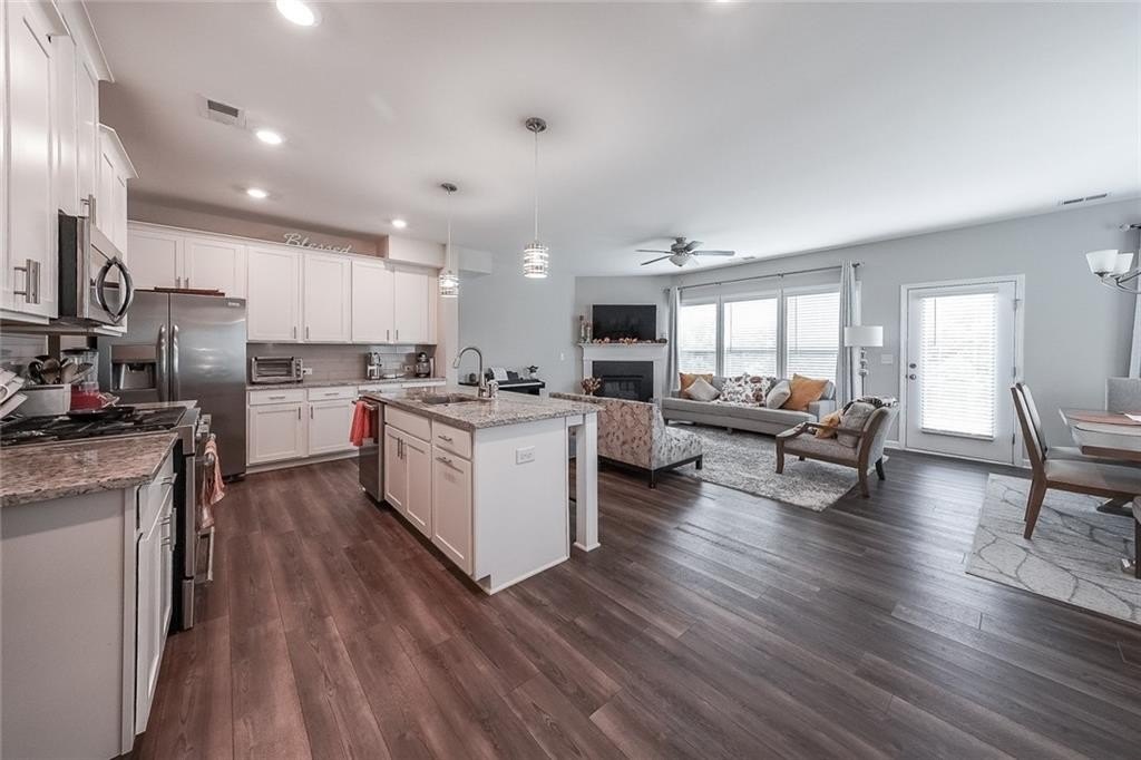 Listing image