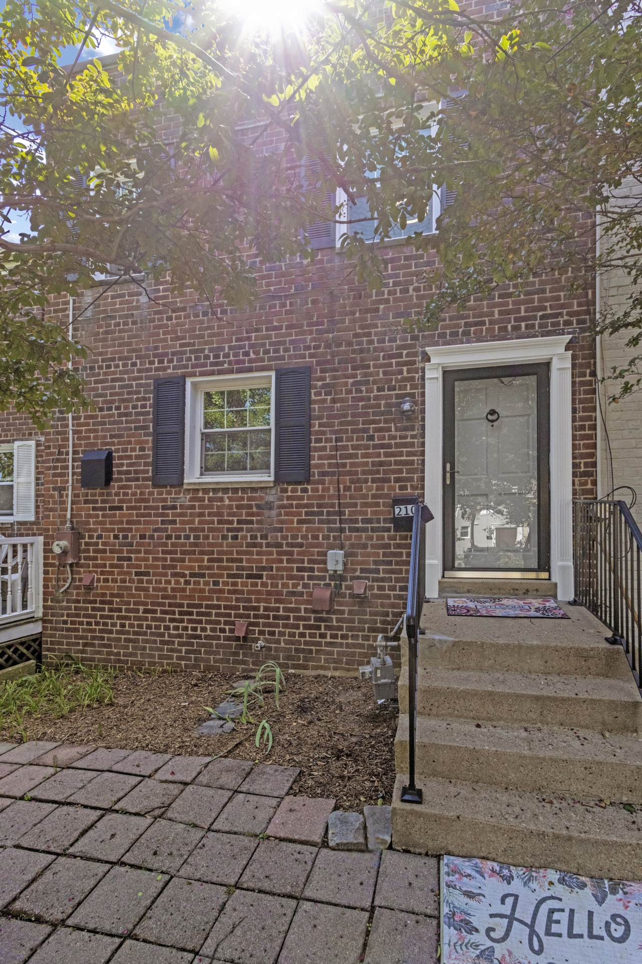 listing image