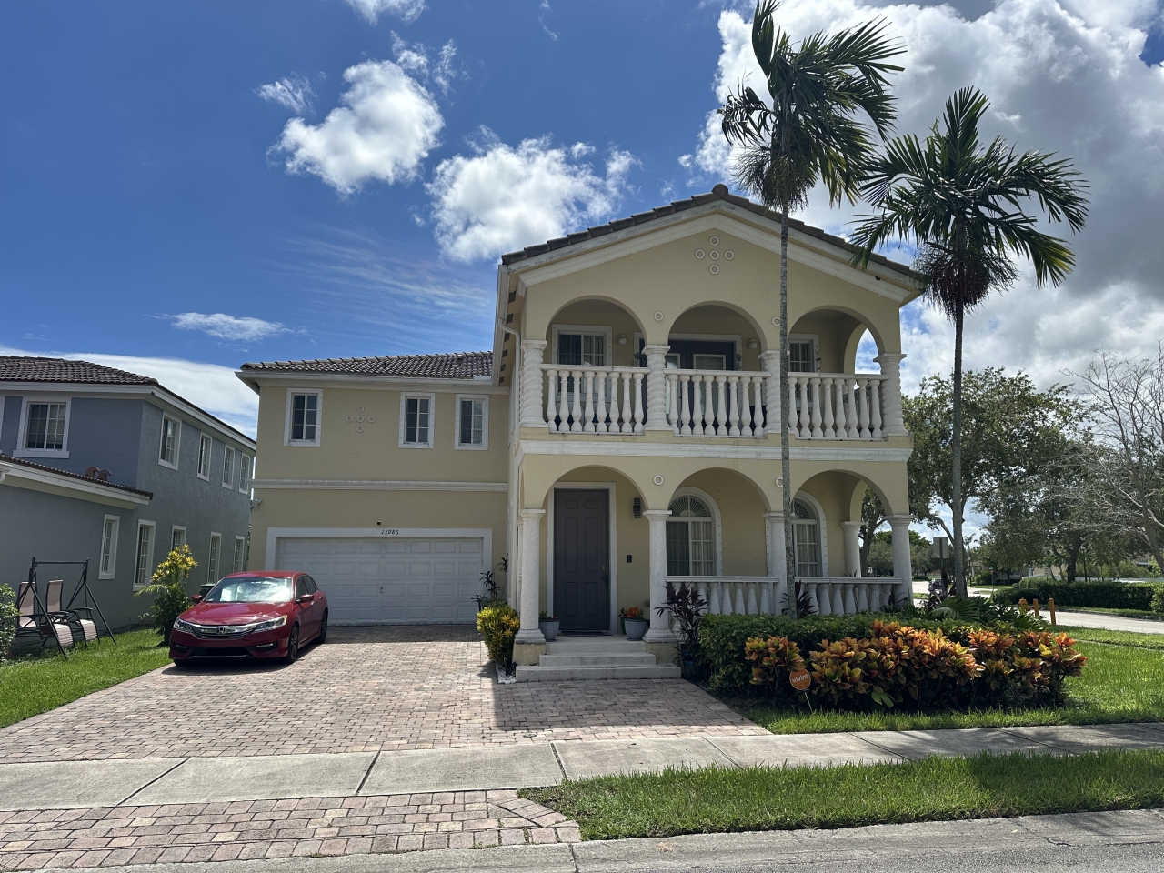 listing image