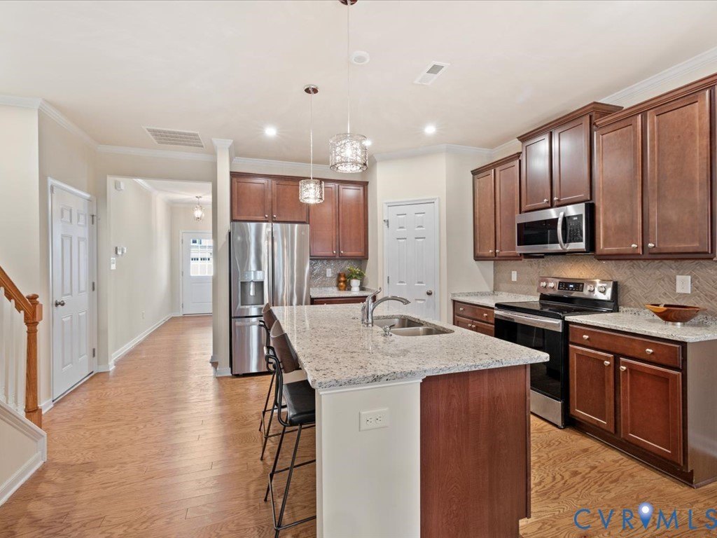 Listing image