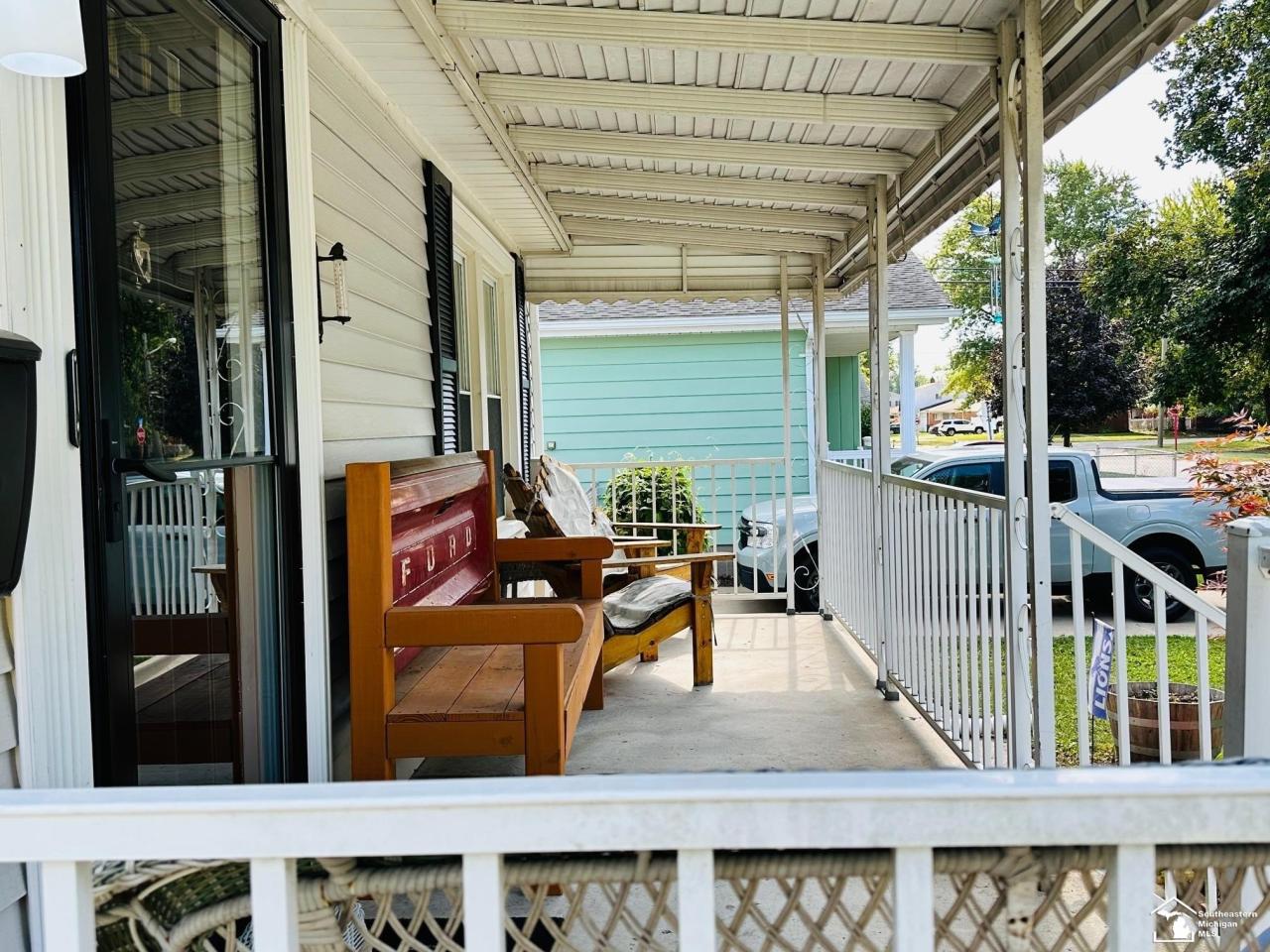 Listing image