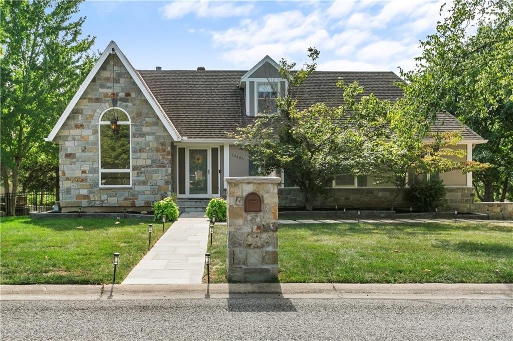 listing image