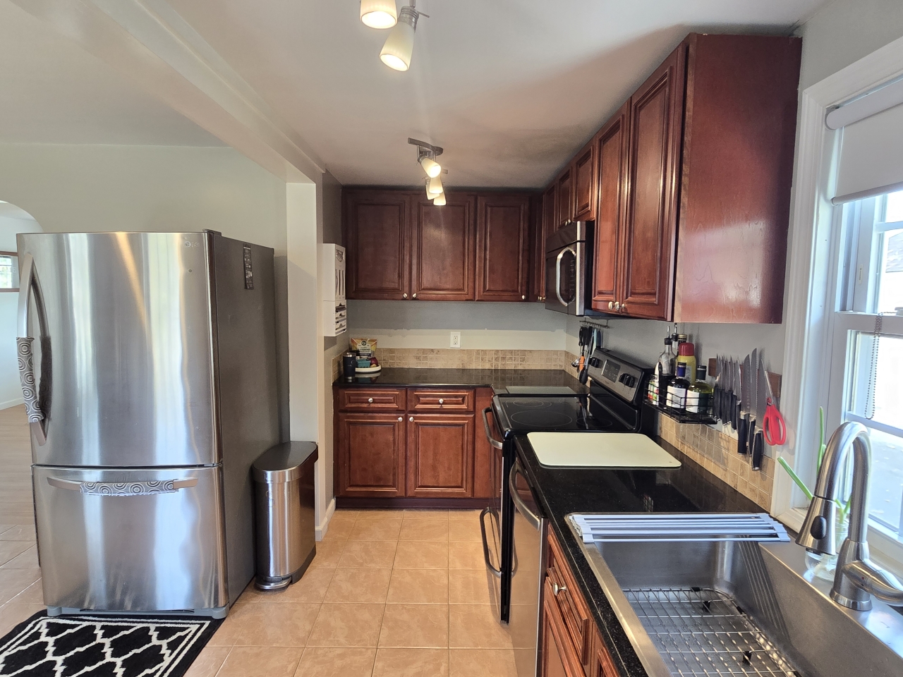 Listing image