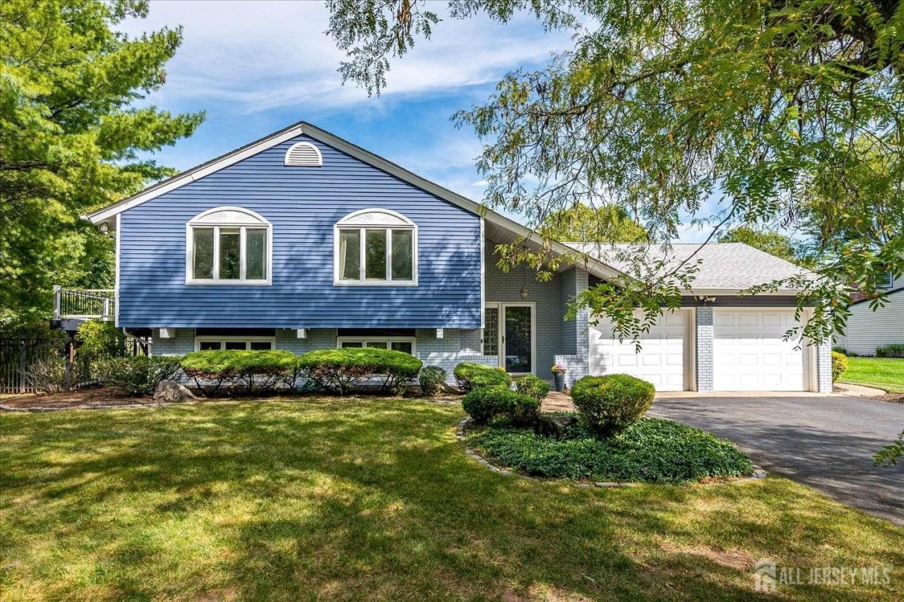 7 Gentore Court Edison NJ