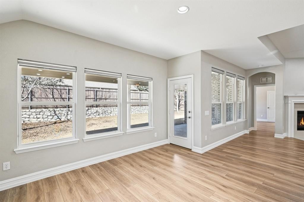 Listing image