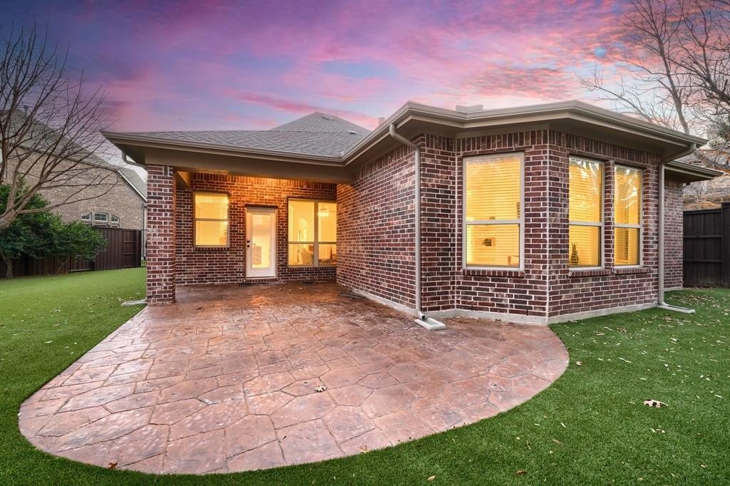 Listing image