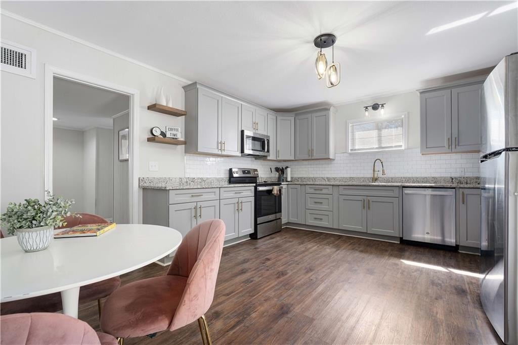 Listing image