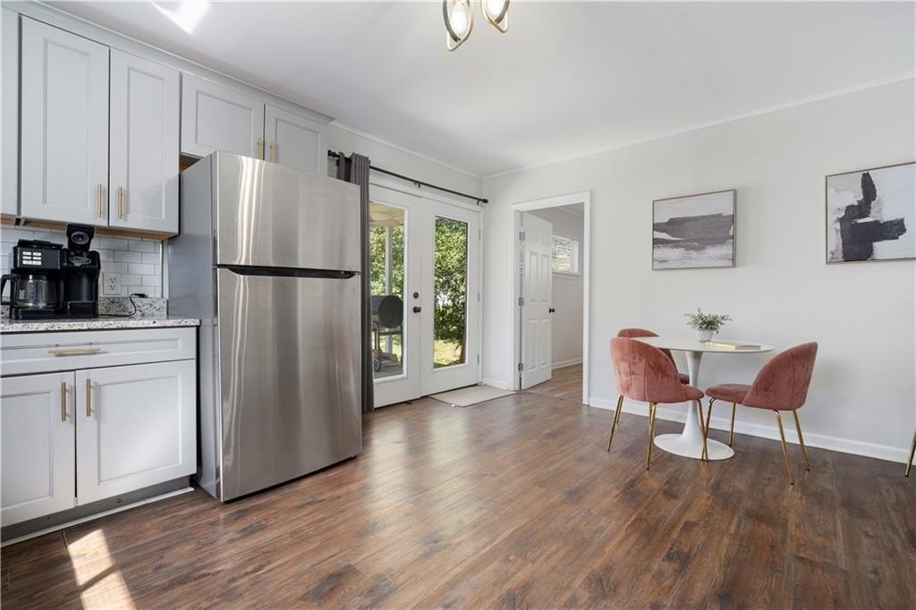 Listing image