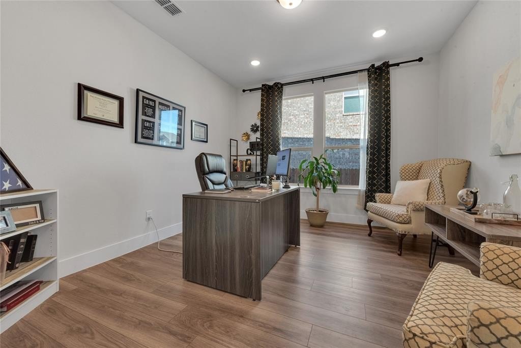 Listing image