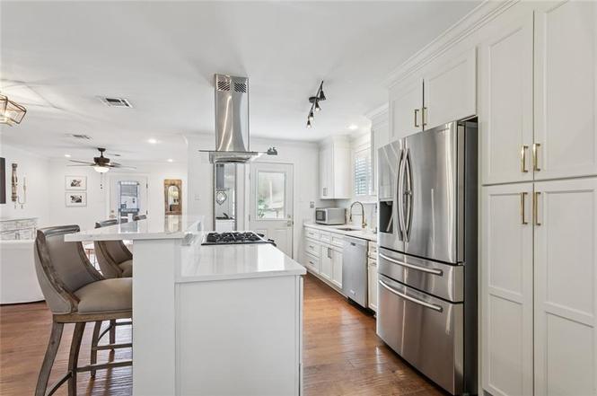 Listing image