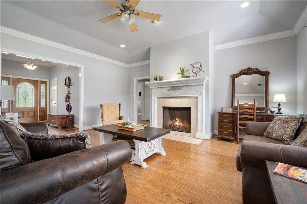 Listing image