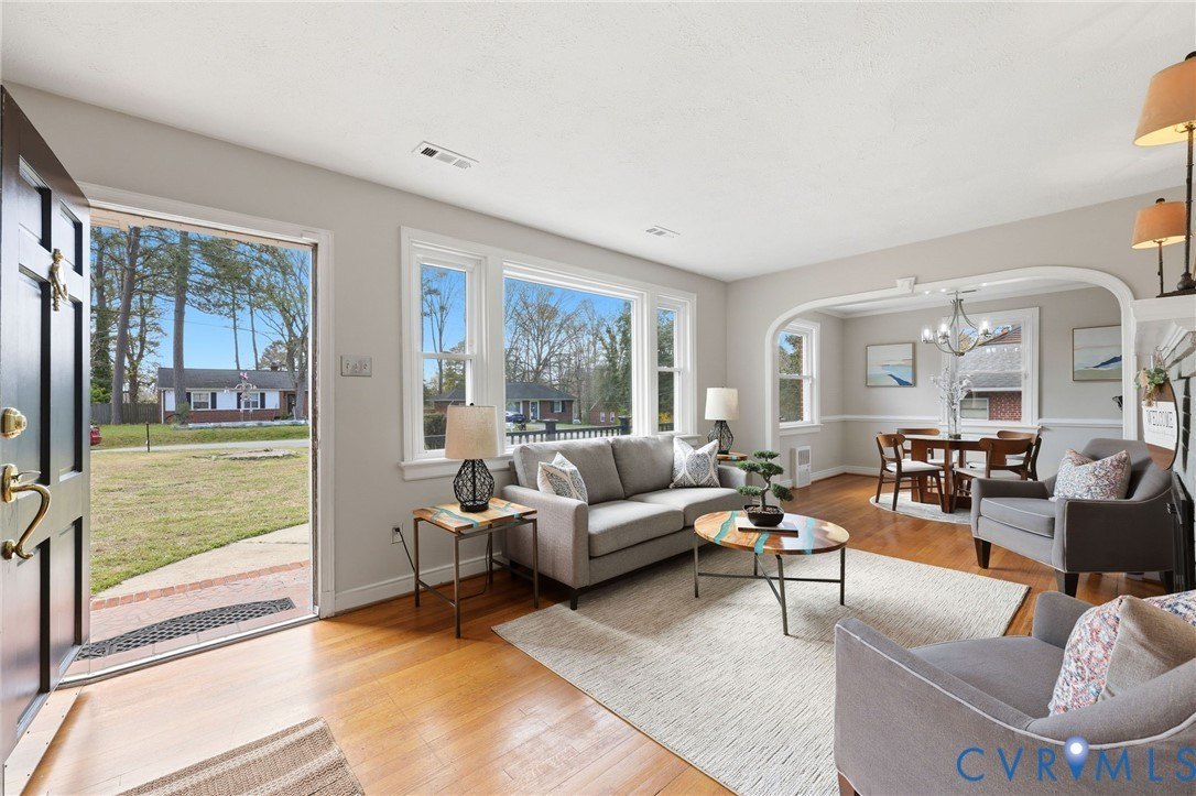 Listing image