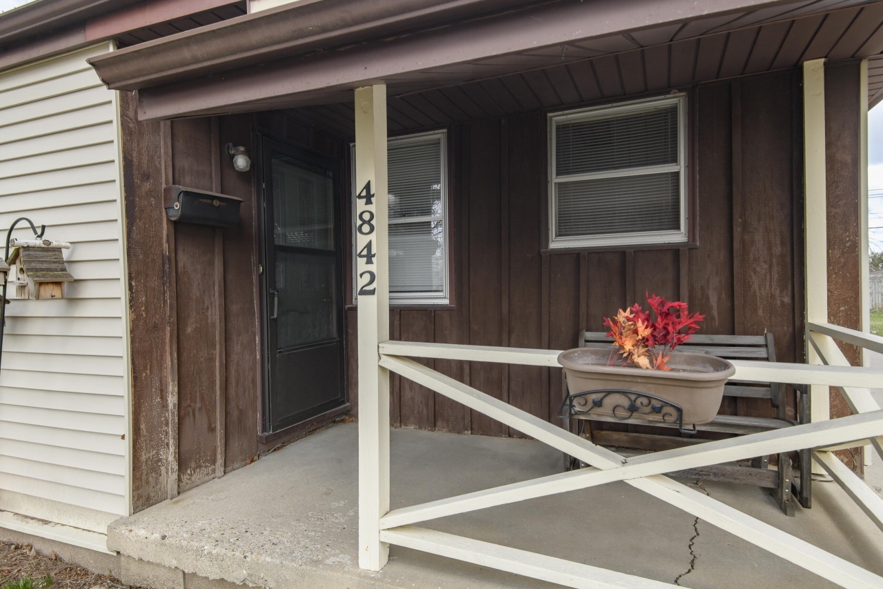 Listing image