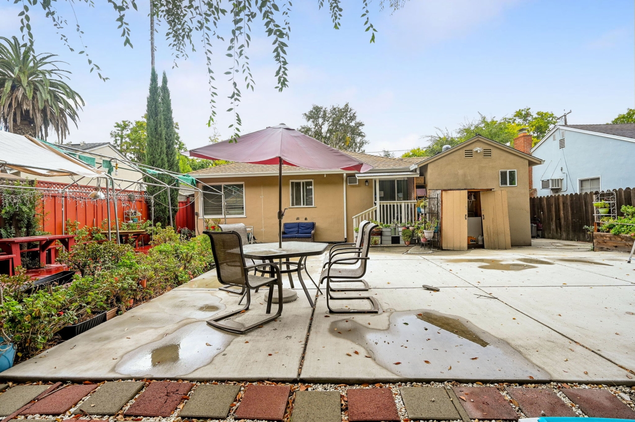 Listing image