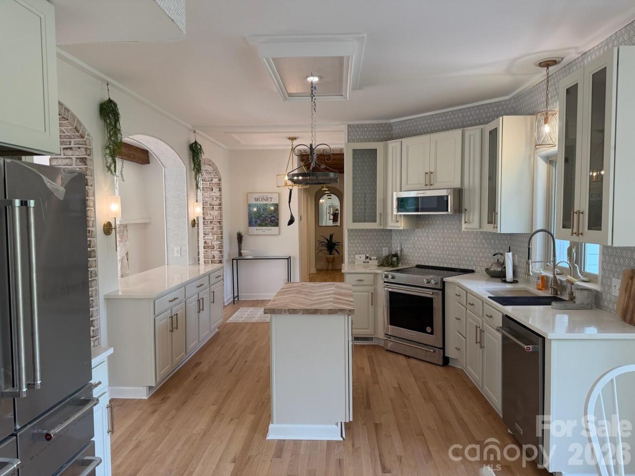 Listing image