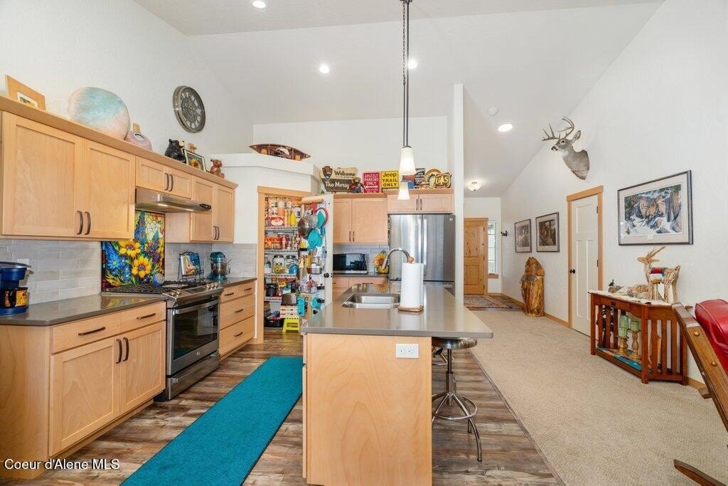 Listing image