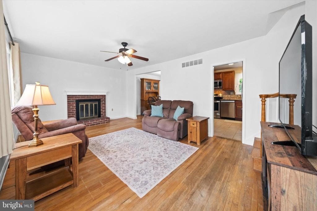 Listing image